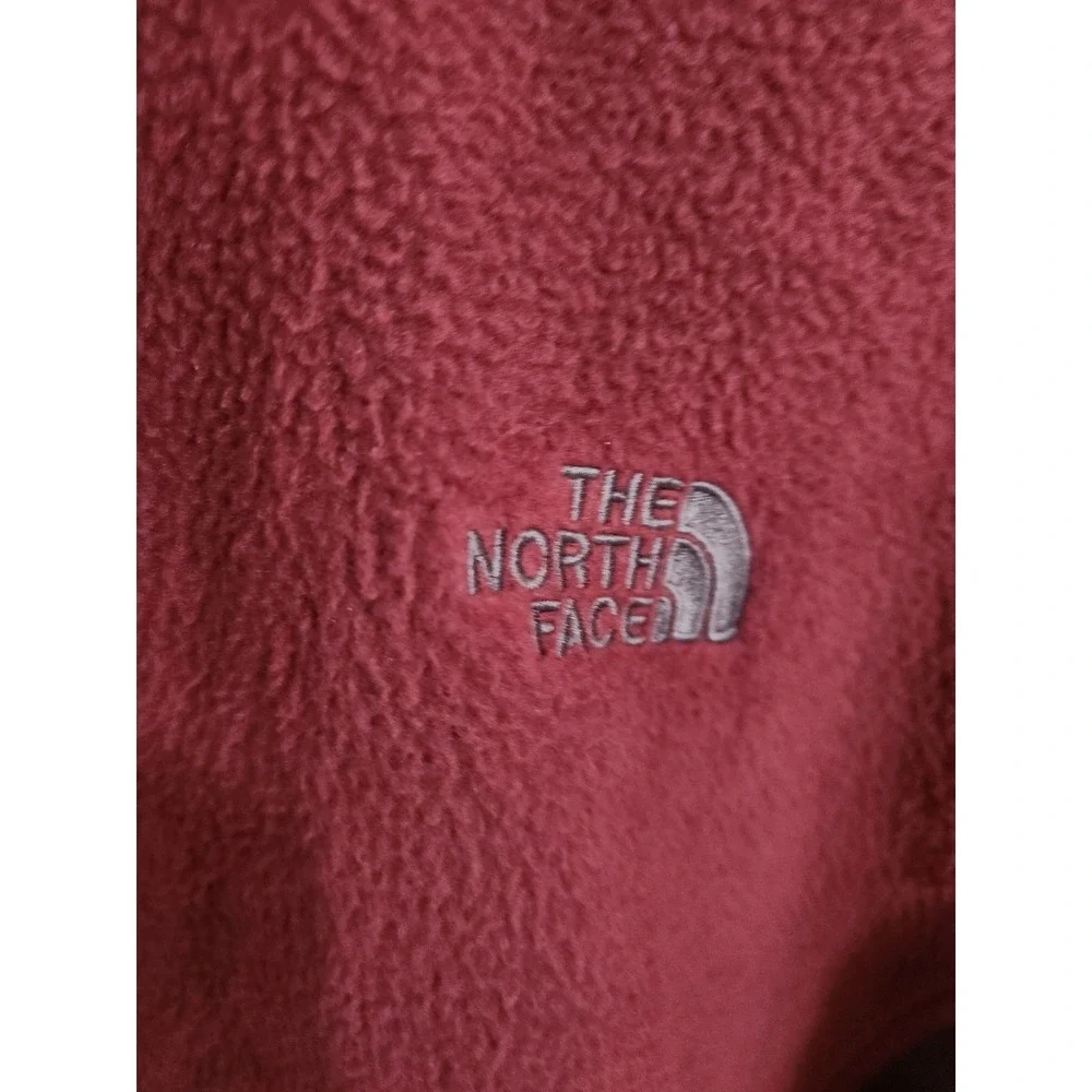 The North Face Quarter Zip Fleece Pullover XL Burgundy Zippered Chest Pocket